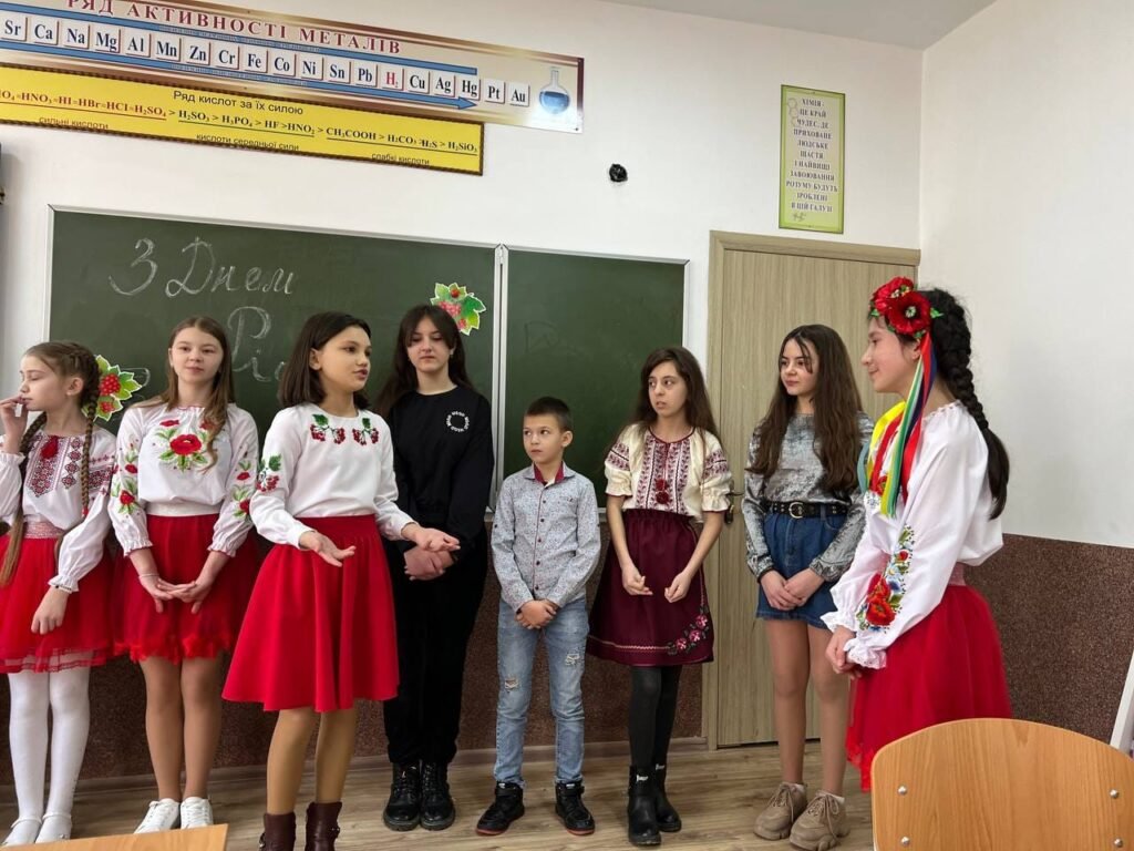 МІЖНАРОДНИЙ ДЕНЬ РІДНОЇ МОВИ 274320433 2808993522726647 1494794931707992413 n