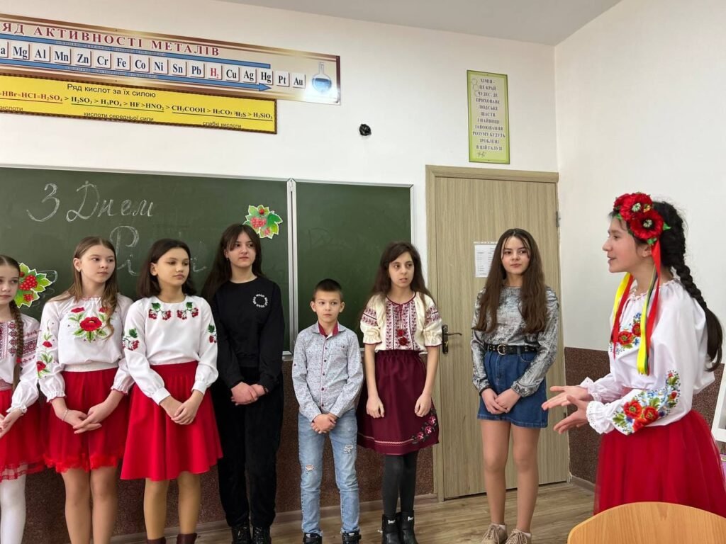 МІЖНАРОДНИЙ ДЕНЬ РІДНОЇ МОВИ 274341617 2808993549393311 4242199506845848239 n