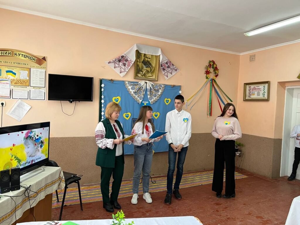 ДЕНЬ РІДНОЇ МОВИ 274349238 2809004436058889 8514666976746539540 n