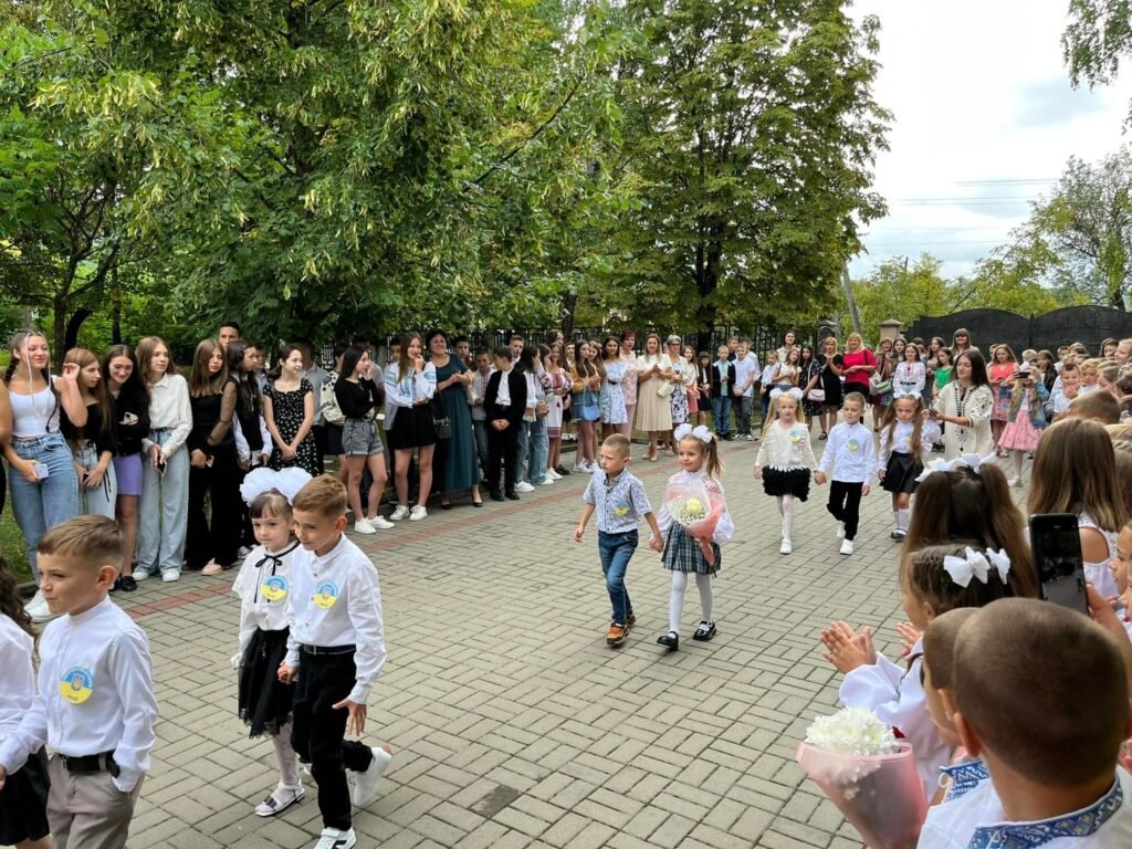 Доброго ранку, ми з України! Свято 1 вересня 370370344 809655614494159 8683536783630438765 n