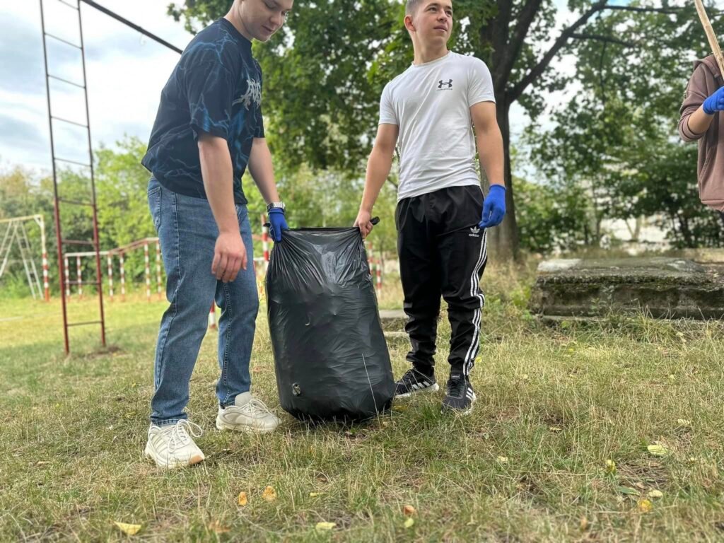 Всесвітній день прибирання 378184303 819735746819479 438270463516227581 n