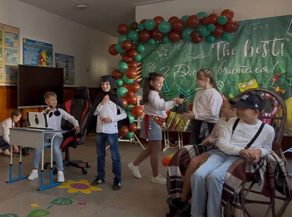 "Добрі та веселі наші вчителі" 559023284 1447075750752139 780305269892907956 n