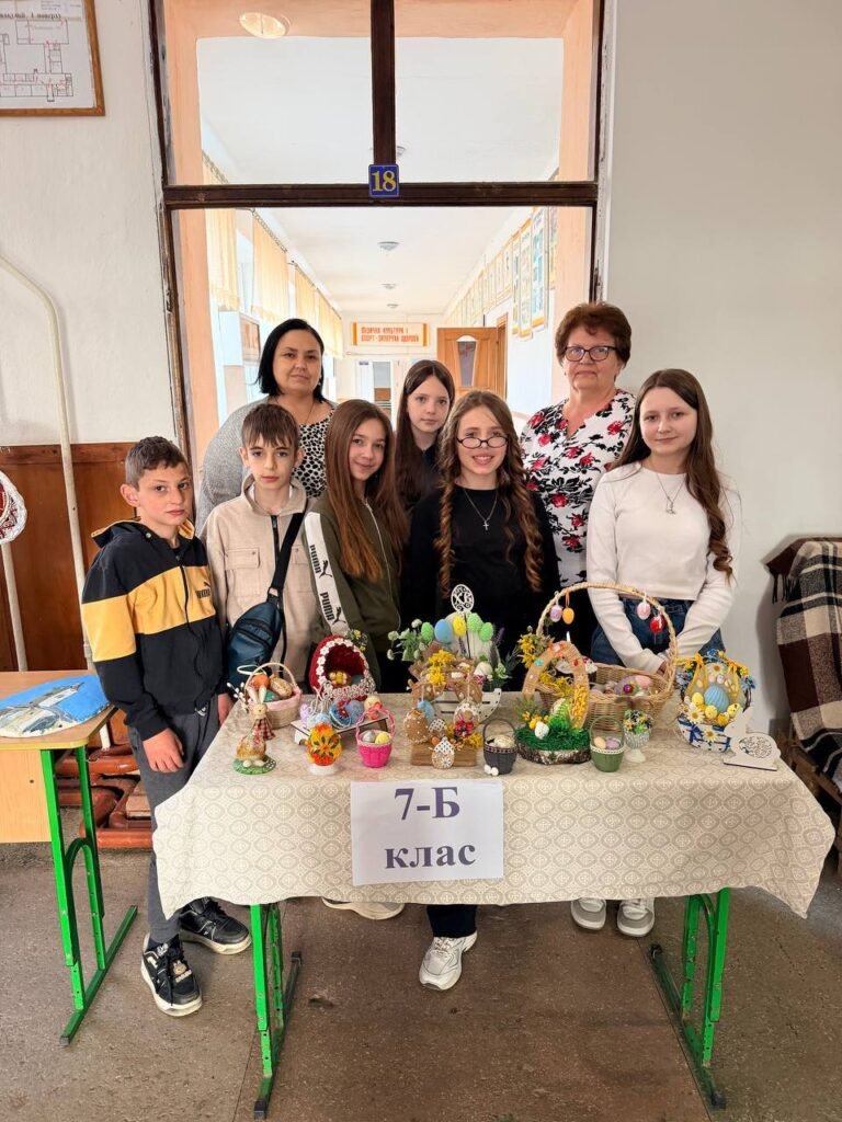 Шкільний етап великодньої виставки "Воскресни, писанко!" 659103628 1618268203632892 2092118793344627312 n 1