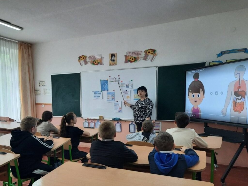 Тематичний Всеукраїнський урок з вакцинації 690795879 1651290256997353 9150176519331864261 n