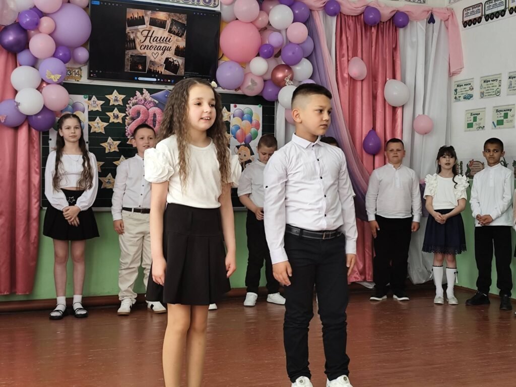 Таке особливе, радісне і водночас щемливе свято... 710331985 1675948837864828 7564888923960010309 n